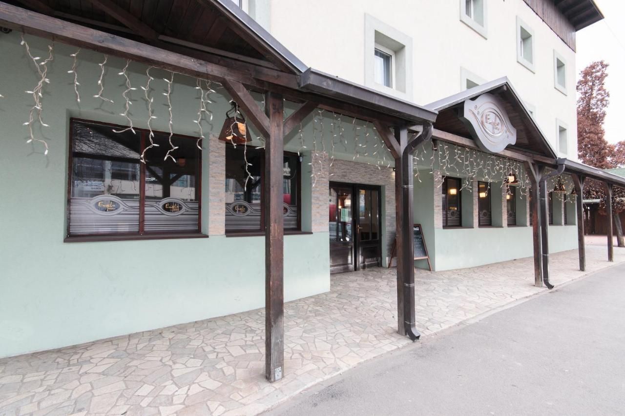 Casa De Piatra Bistro Hotel Cluj-Napoca Exterior photo